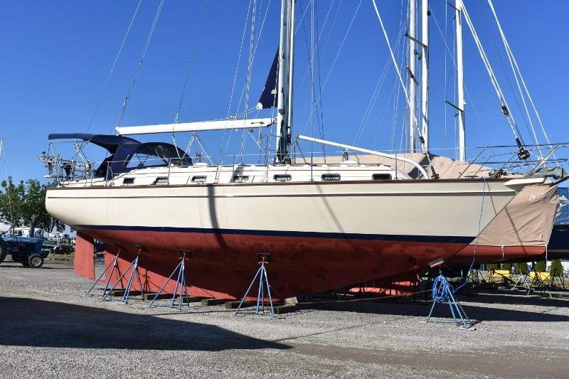 Rubaiyat Yacht For Sale 42 Island Packet Yachts La Salle Mi Denison Yacht Sales