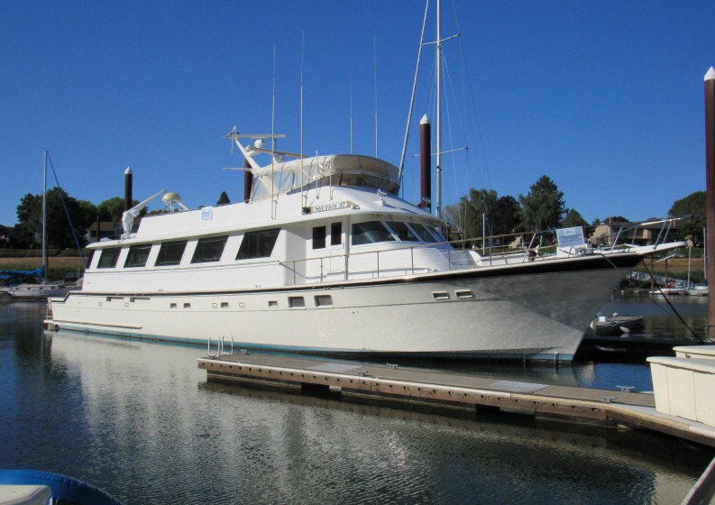 Yacht For Sale 85 Hatteras Yachts Portland Or Denison Yacht Sales