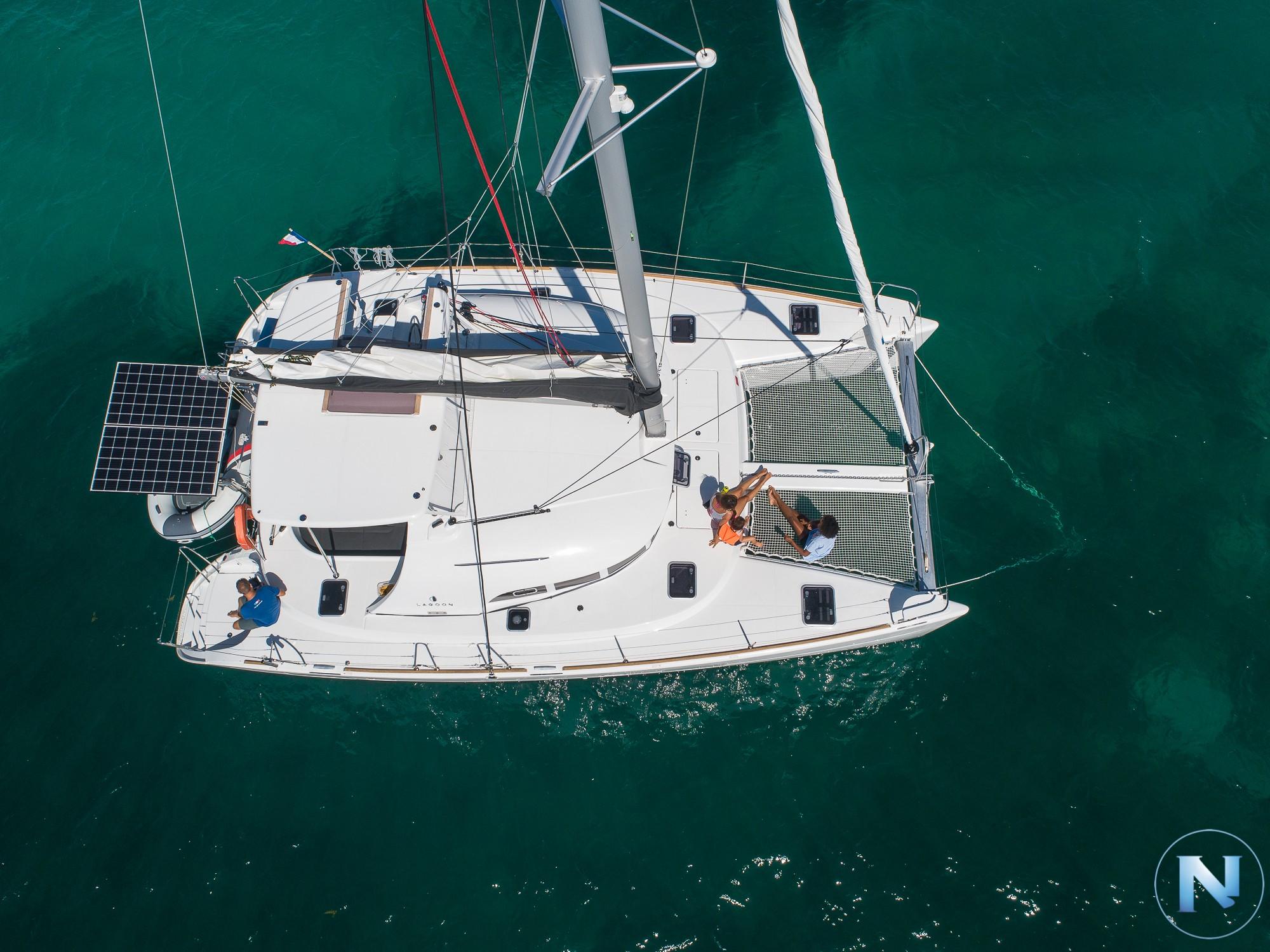 Yacht for Sale 37 Lagoon Yachts FORT DE FRANCE, Martinique Denison