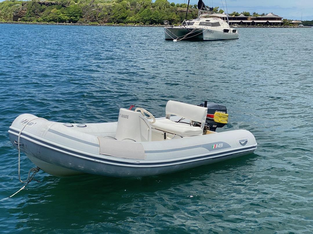 remote control boat argos