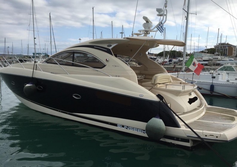 Home Page Eng Admiral Yacht Luxury Super Yacht