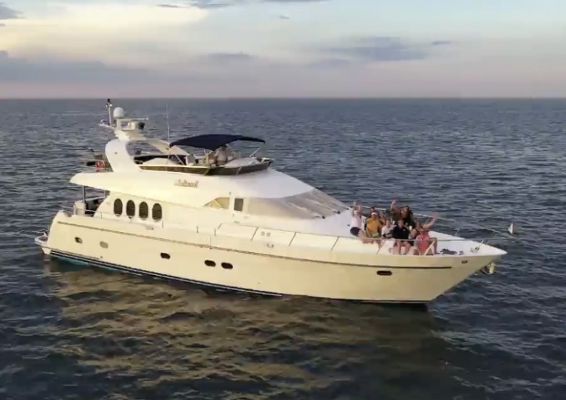 Andiamo Yacht For Sale 70 Neptunus Yachts Holland Mi Denison Yacht Sales