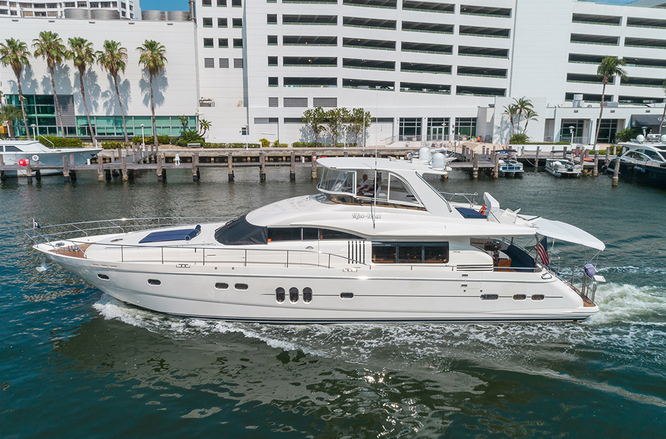 Luxury Yacht Rental Rhoboat Charter Denison Yacht Charters