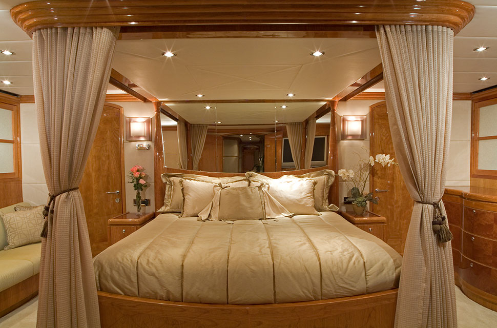 Luxury Yacht Rental: 98' Hargave 2007 | TIGERS EYE - photo 3